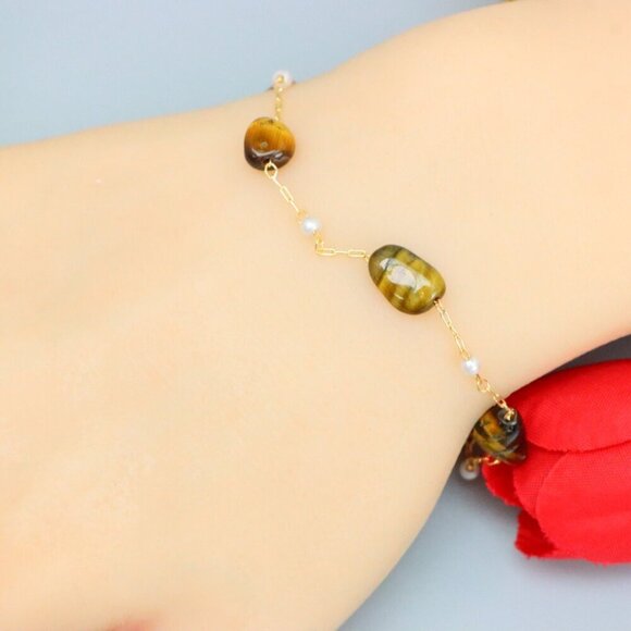 "Elegant & Trendy Bracelet, A Perfect Gift for Women, Thoughtful, EVCH1251 - Picture 12 of 12